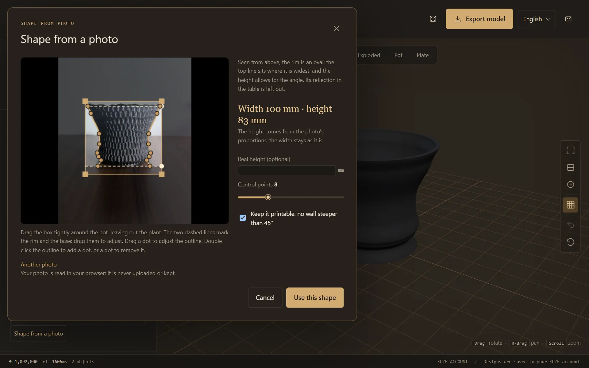 The Shape from a photo window in KUZE Potforge: a photo of a black 3D-printed planter with honeycomb cells and a narrow waist, with the box, the dashed rim and base lines and the traced outline, and the size it will use